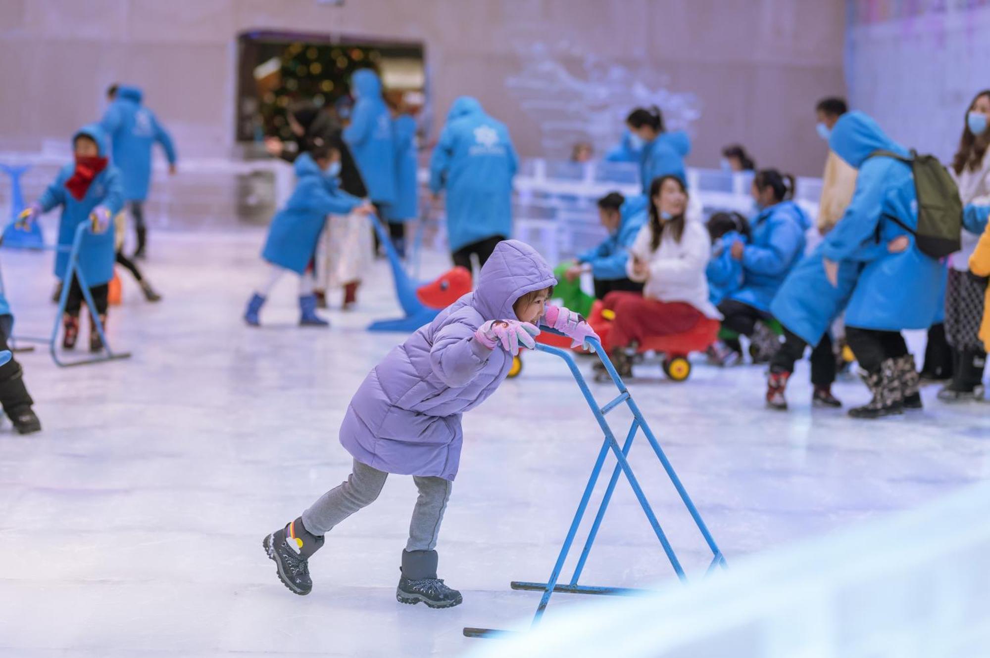 ホテル ダブルツリー バイ ヒルトン ニンポー チュエンシャオ 寧波市 エクステリア 写真